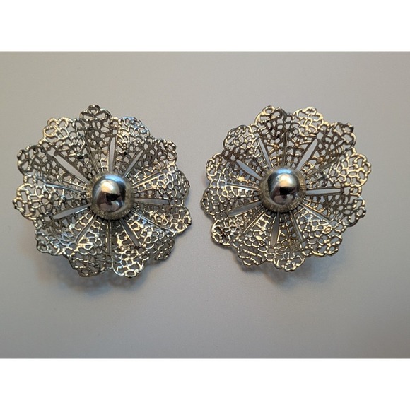 Jewelry - 1960s Sarah Coventry Vintage Clip On Earrings Silver Tone Filigree Flower Signed